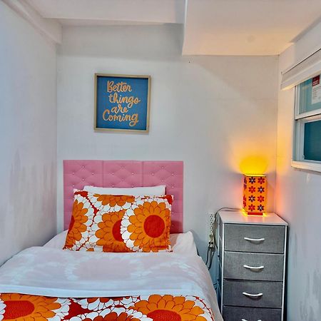 Private Tiny Room On The 1St Floor With Shared Bathroom Near Airport And Downtown Seattte Seattle Exteriör bild